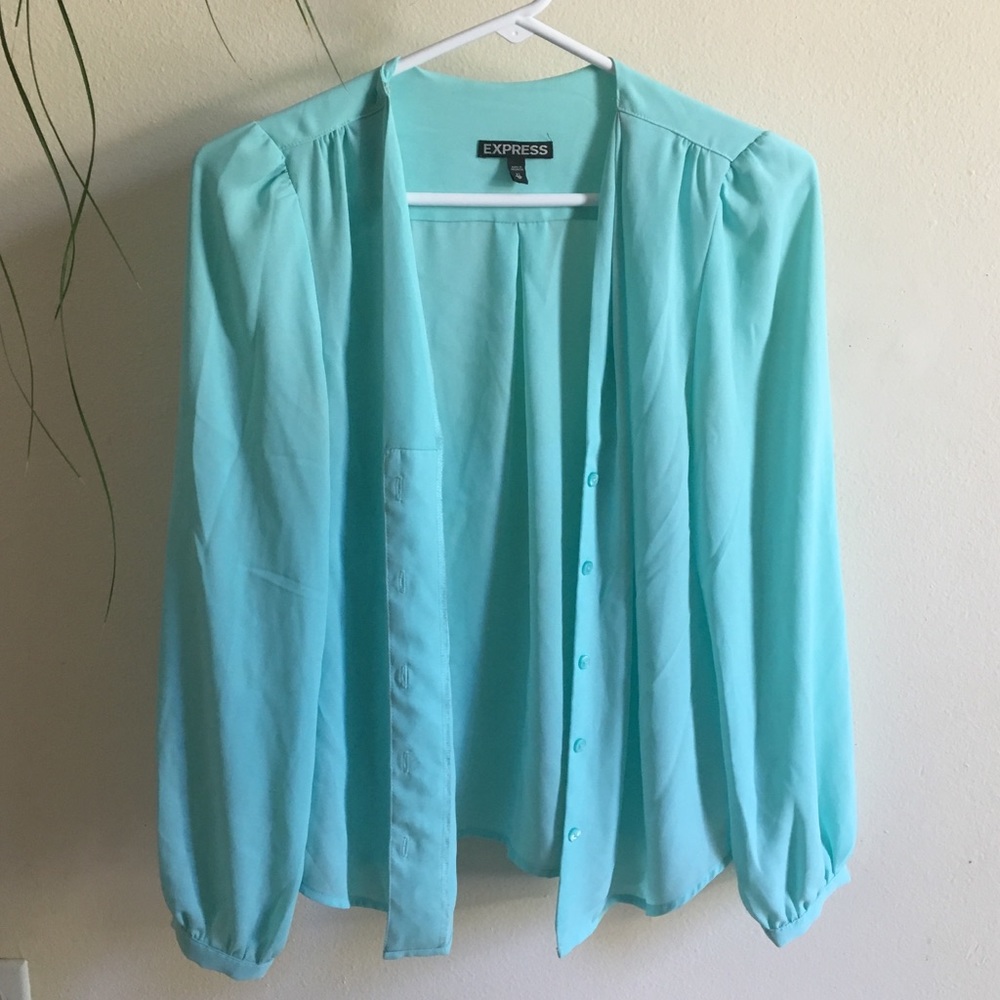 Express Button Down
